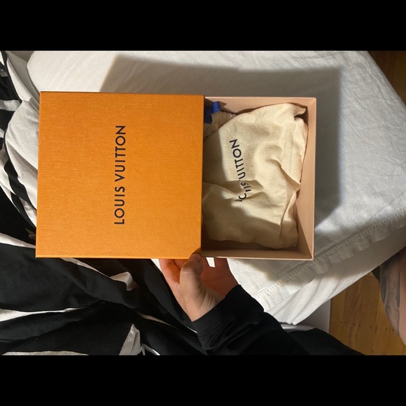 Louis Vuitton belt - Picture 4 of 6